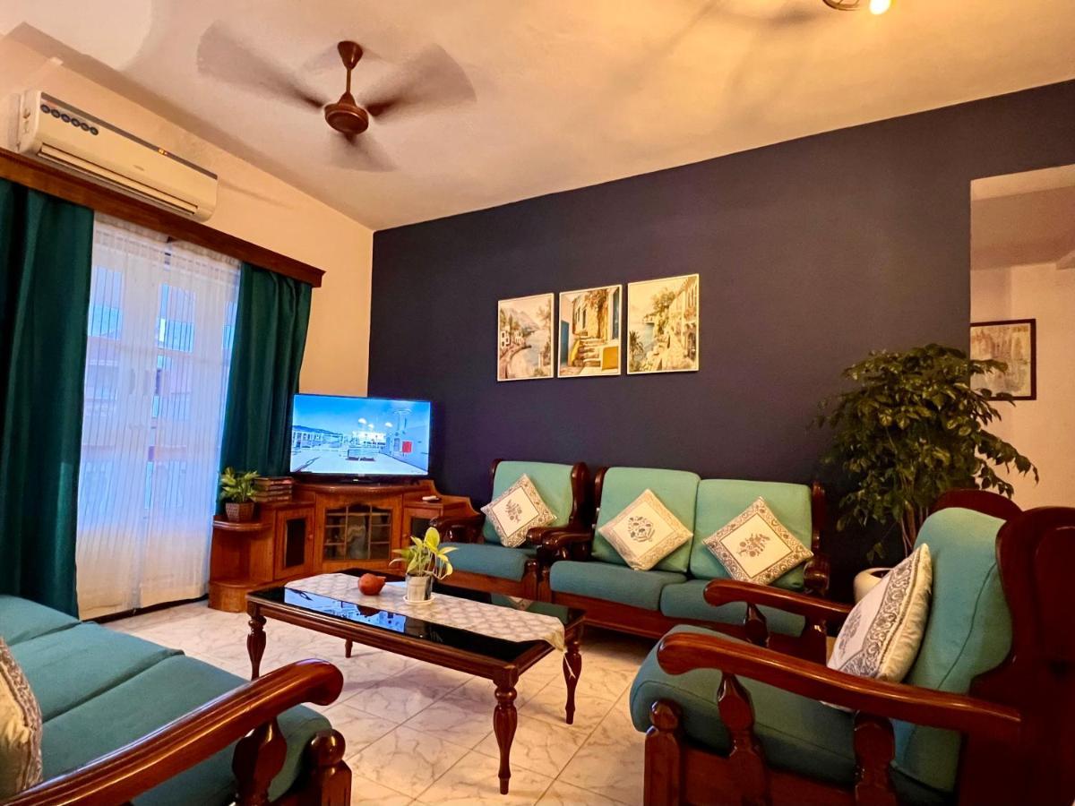 Villa By The Beach Goa Бенаулим Екстериор снимка