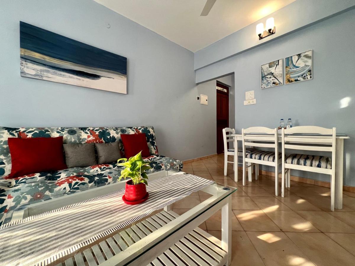 Villa By The Beach Goa Бенаулим Екстериор снимка