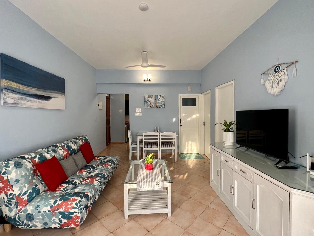Villa By The Beach Goa Бенаулим Екстериор снимка