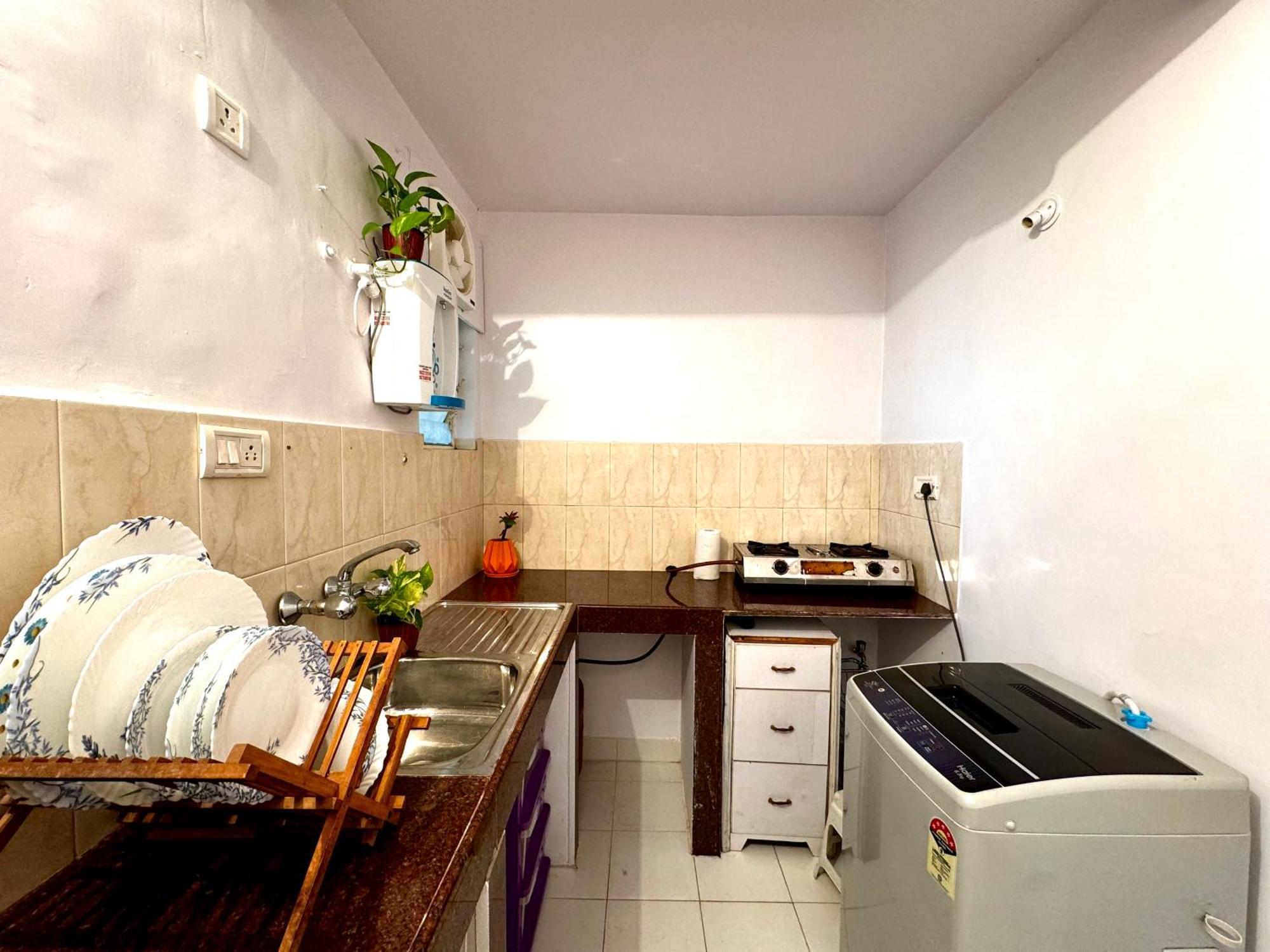 Villa By The Beach Goa Бенаулим Екстериор снимка