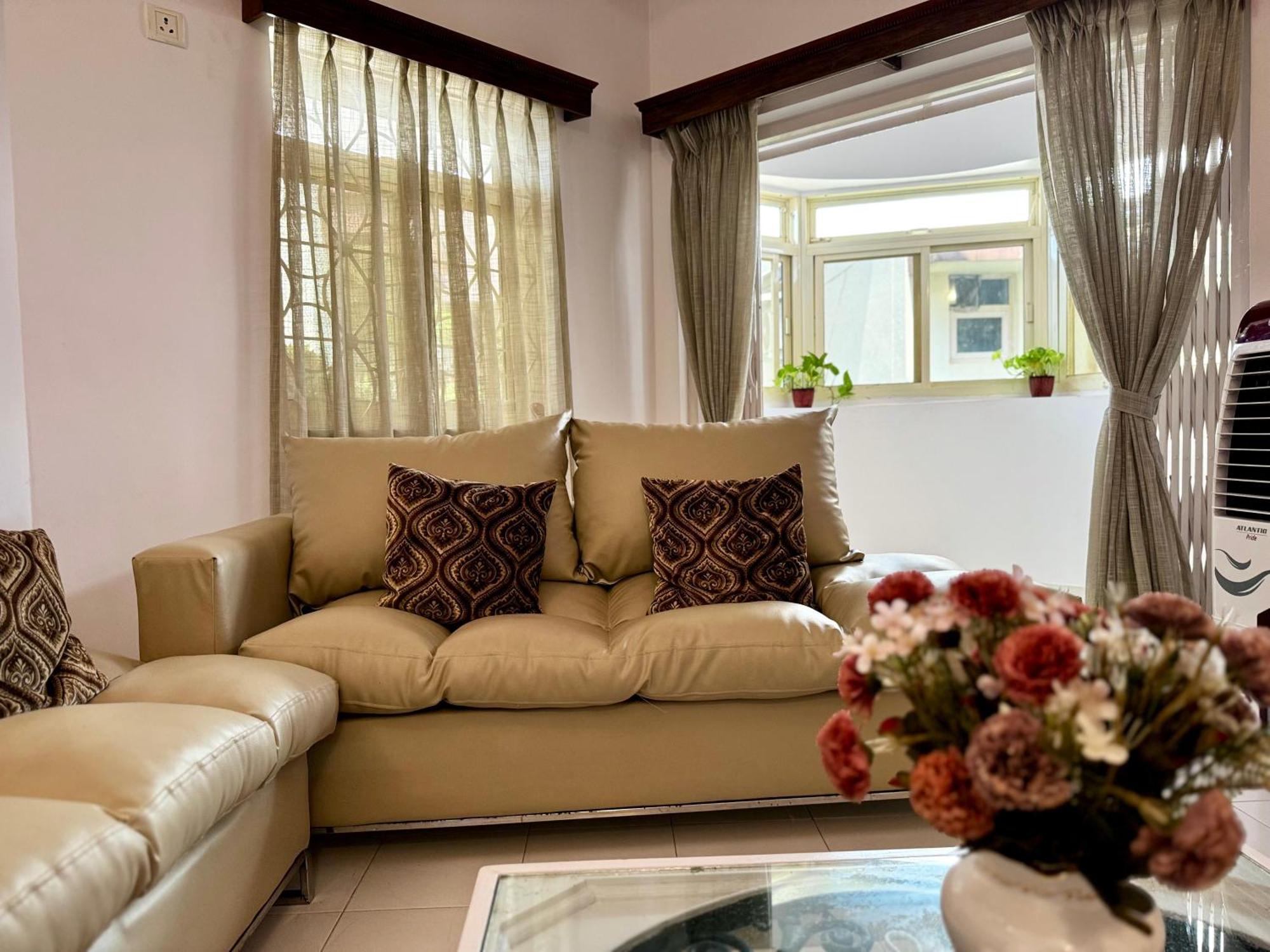Villa By The Beach Goa Бенаулим Екстериор снимка