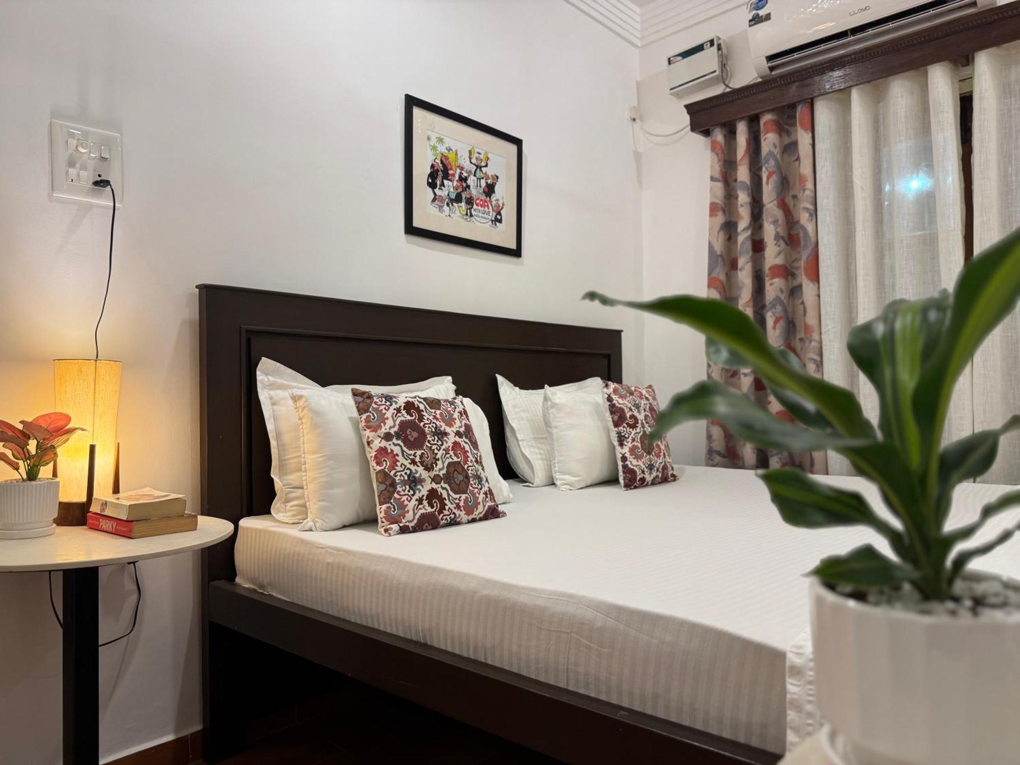 Villa By The Beach Goa Бенаулим Екстериор снимка