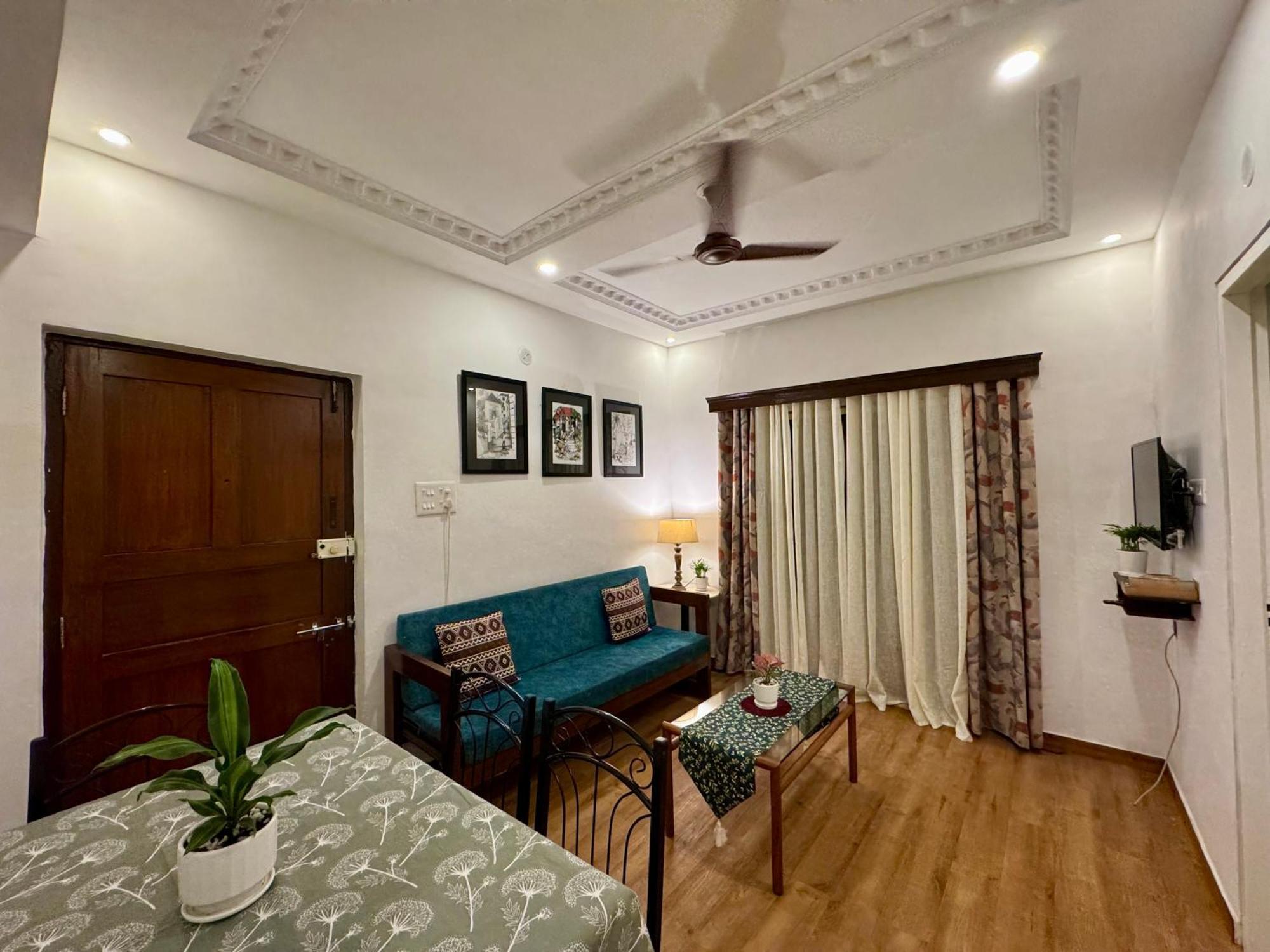 Villa By The Beach Goa Бенаулим Екстериор снимка